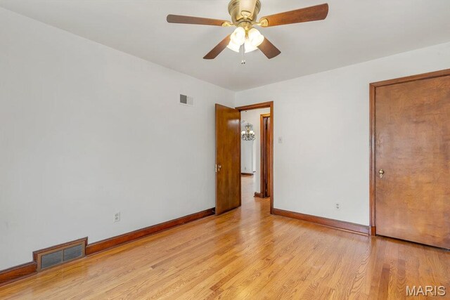 5460 Walsh St, Saint Louis, MO 63109 - photo 23