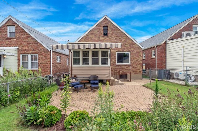 5460 Walsh St, Saint Louis, MO 63109 - photo 33