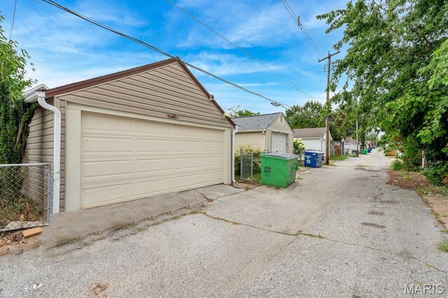 5460 Walsh St, Saint Louis, MO 63109 - photo 37