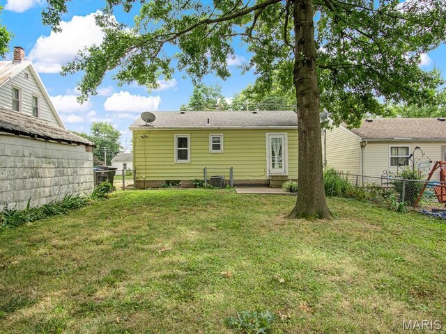 703 Illinois Ave, Waterloo, IL 62298 - photo 18