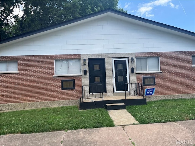 2121 Withnell Ave, Saint Louis, MO 63118 - photo 1