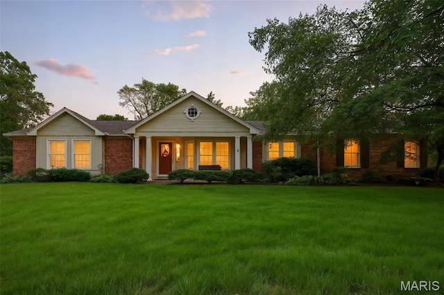 508 Meadow Creek Ln, Warson Woods, MO 63122 - photo 1