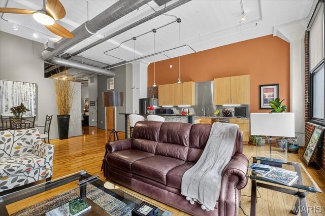 1010 Saint Charles St Unit 503, Saint Louis, MO 63101 - photo 17