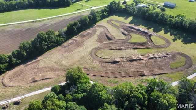 155 Zalabak Rd, Hawk Point, MO 63349 - photo 14