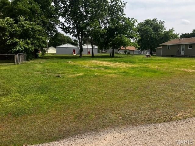 212 Dye St, Sikeston, MO 63801 - photo 1