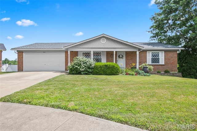 5846 Falcon View Ln, Oakville, MO 63129 - photo 2