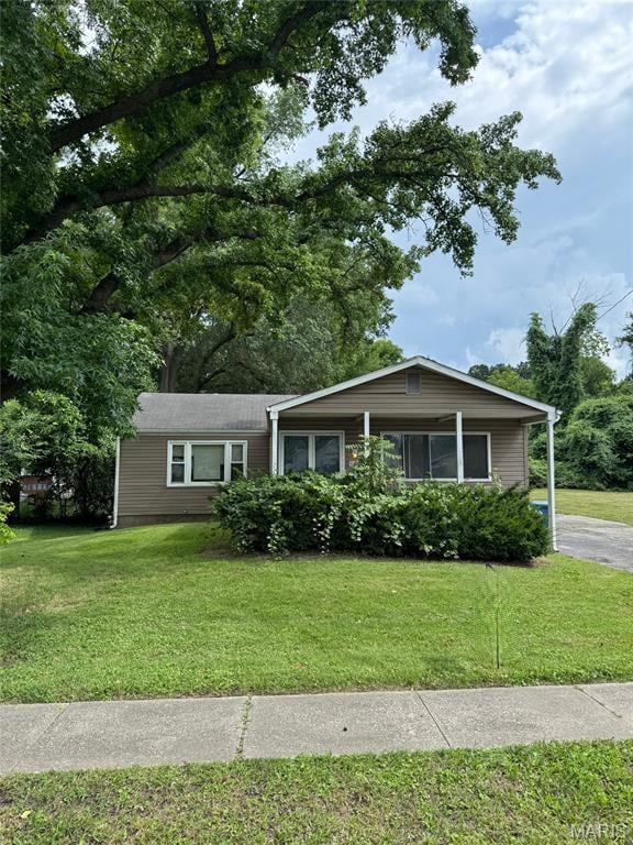 334 Suburban Ave, Saint Louis, MO 63135 - photo 2