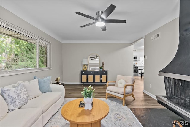 8627 Belcrest Ln, Saint Louis, MO 63114 - photo 7