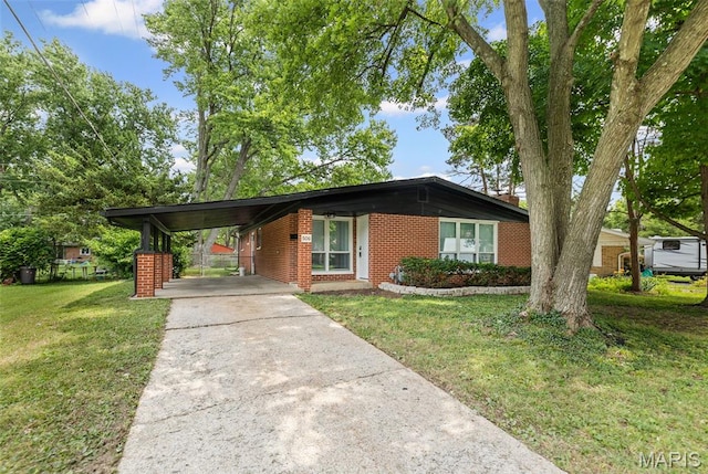 506 N 44th St, Belleville, IL 62226 - photo 1