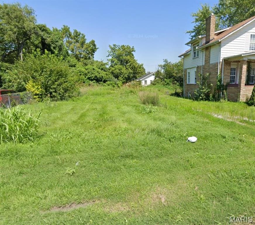 3325 Bond Ave E, St Louis, IL 62207 - photo 1