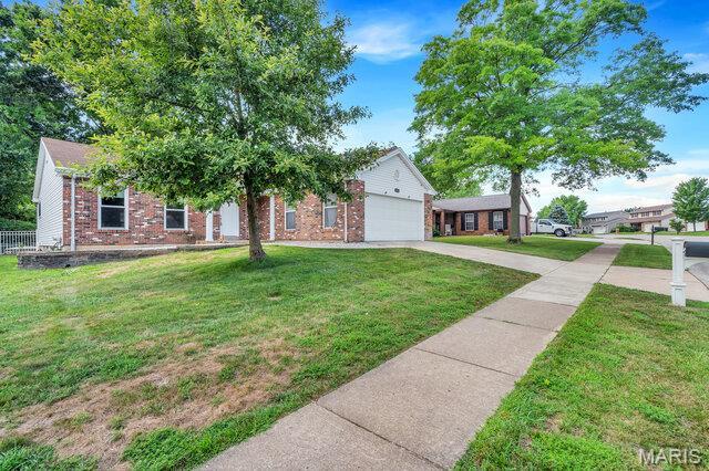 532 May Valley Dr, Fenton, MO 63026 - photo 4