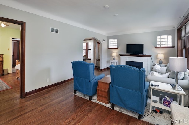 5618 Pernod Ave, Saint Louis, MO 63139 - photo 2
