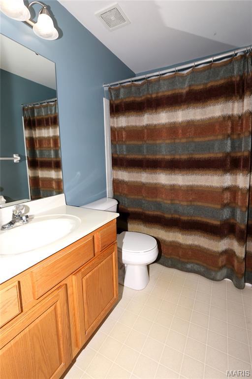 8038 Knights Crossing Dr, Ofallon, MO 63368 - photo 20