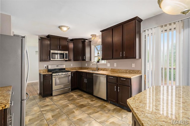 13538 Paddock Ridge Ct, Florissant, MO 63033 - photo 6