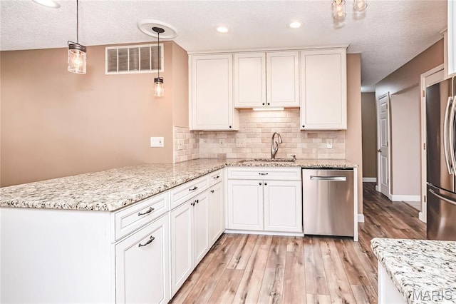 5718 Wildbrook Dr, Saint Louis, MO 63129 - photo 11