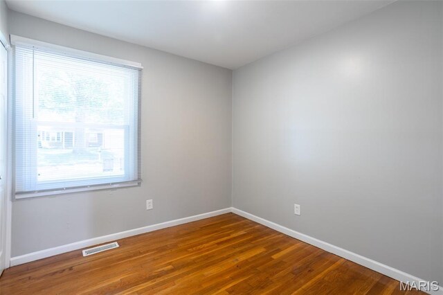 10712 Alliance Dr, Dellwood, MO 63136 - photo 12