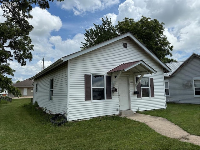 206 S Allen St, Montgomery City, MO 63361 - photo 1