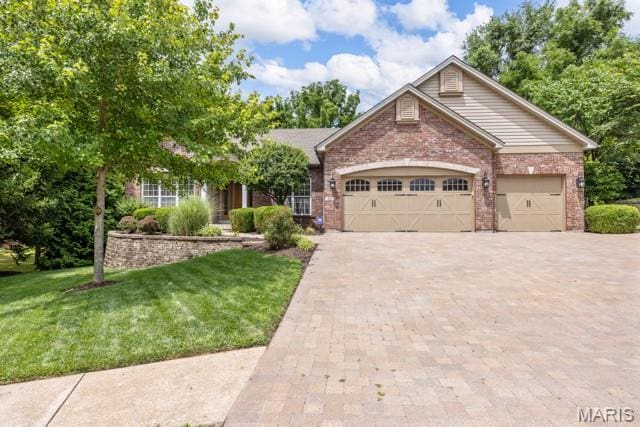 95 Charbonier Bluffs Dr, Florissant, MO 63031 - photo 1