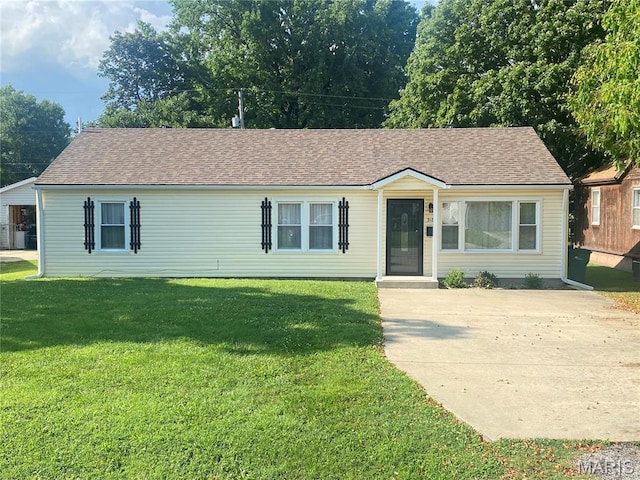 318 Joy Dr, Ofallon, IL 62269 - photo 1