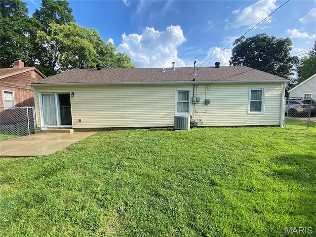318 Joy Dr, Ofallon, IL 62269 - photo 14