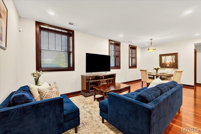 4540 Lindell Blvd Unit 102, Saint Louis, MO 63108 - photo 5