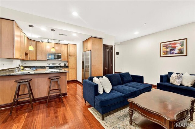 4540 Lindell Blvd Unit 102, Saint Louis, MO 63108 - photo 7