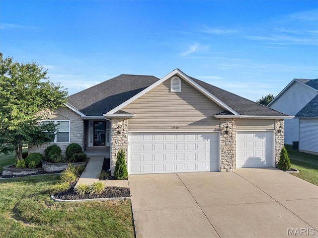 10300 Fairway Dr, Foristell, MO 63348 - photo 1