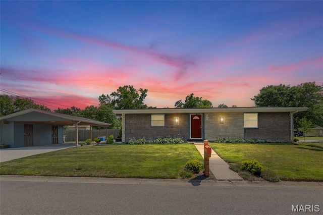 5327 Lynwood Ct, Godfrey, IL 62035 - photo 1