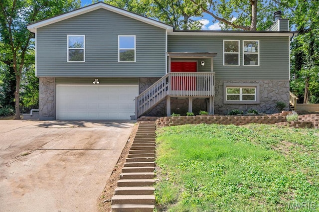 403 Montbrook Dr, Ofallon, MO 63366 - photo 1