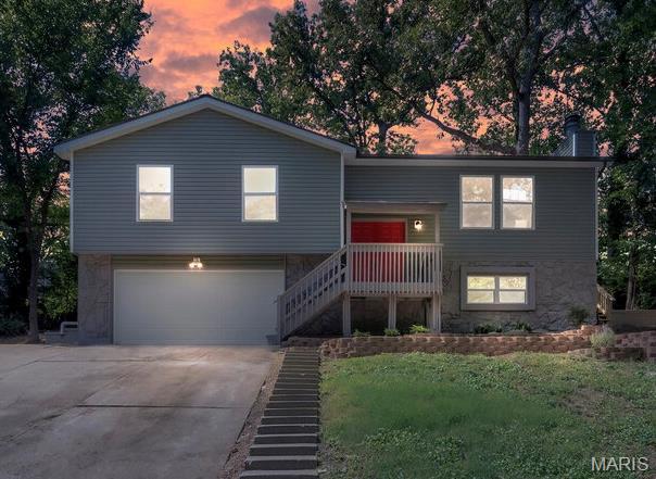 403 Montbrook Dr, Ofallon, MO 63366 - photo 2