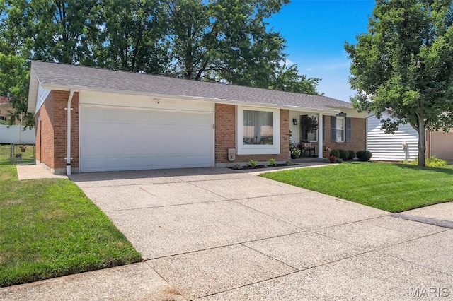 2738 Fordham Dr, Saint Louis, MO 63129 - photo 2