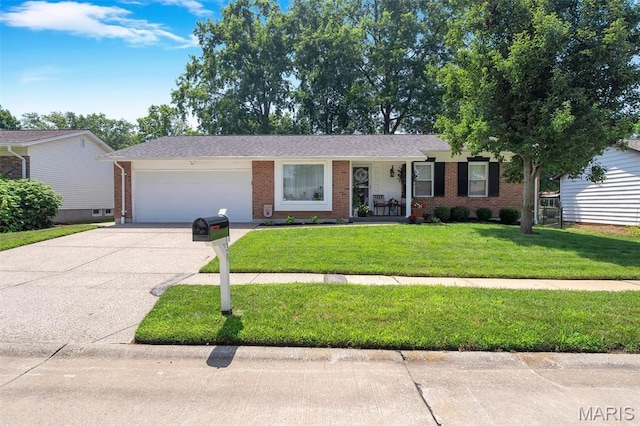 2738 Fordham Dr, Saint Louis, MO 63129 - photo 3
