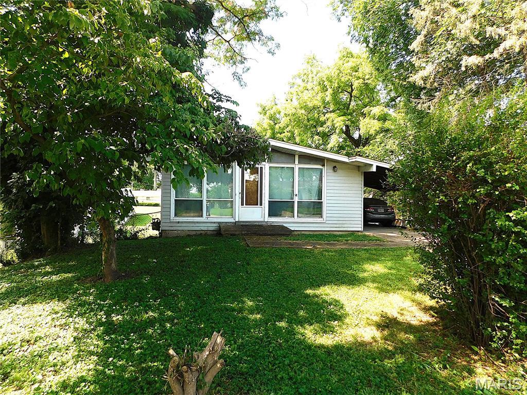 6 Mound Dr, Saint Peters, MO 63376 - photo 1