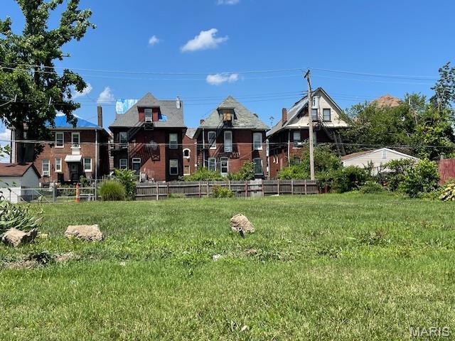 5089 Raymond Ave, Saint Louis, MO 63113 - photo 1