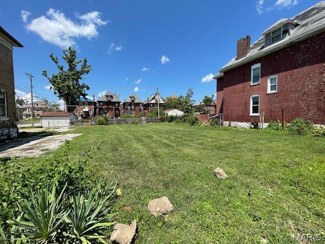 5089 Raymond Ave, Saint Louis, MO 63113 - photo 2