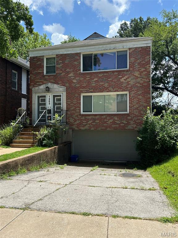 1262 Moorlands Dr, Richmond Heights, MO 63117 - photo 1