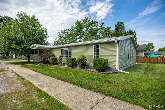 211 S Lake St, Mount Olive, IL 62069 - photo 2