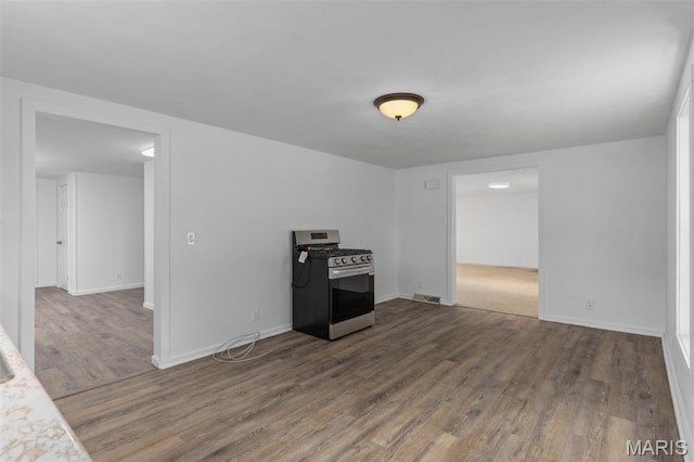211 S Lake St, Mount Olive, IL 62069 - photo 10