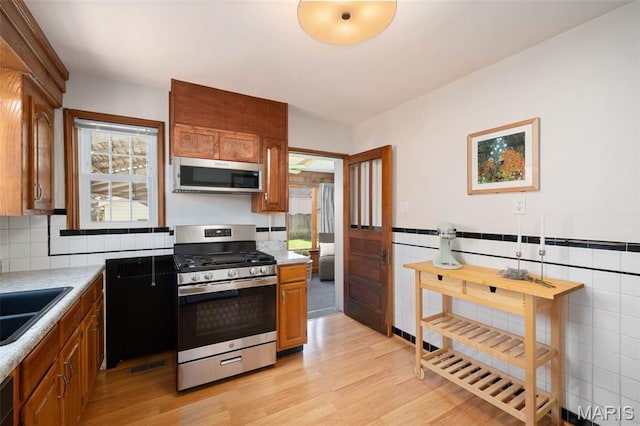 6570 Lindenwood Pl, Saint Louis, MO 63109 - photo 14