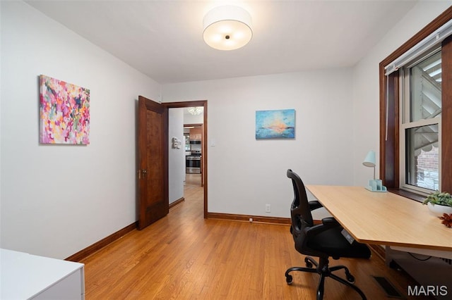 6570 Lindenwood Pl, Saint Louis, MO 63109 - photo 23