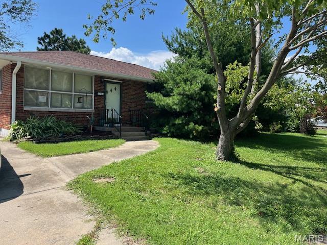 3233 Carlson Ave, Granite City, IL 62040 - photo 1