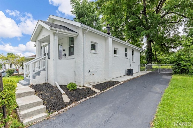 9408 Echo Ln, Overland, MO 63114 - photo 5