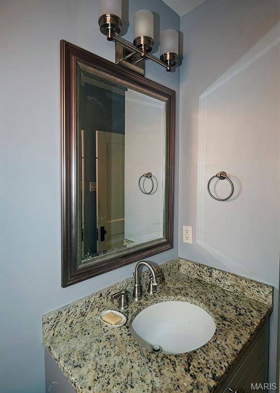 929 Bellerive, Bellerive, MO 63111 - photo 14
