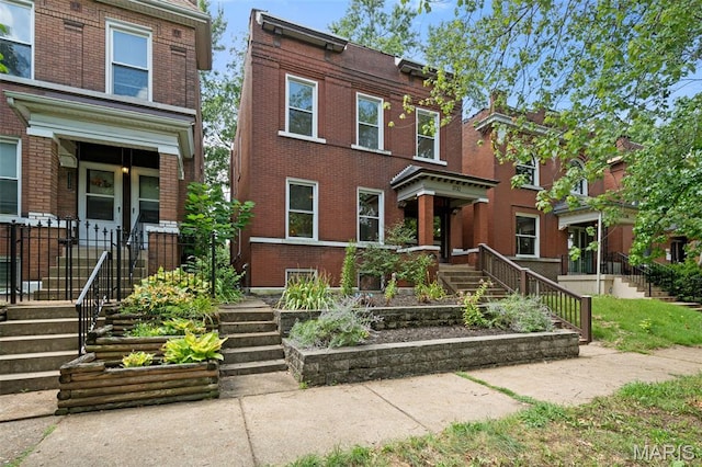 3732 Connecticut St, Saint Louis, MO 63116 - photo 2