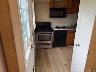 258 Presley Dr, Saint Louis, MO 63137 - photo 6