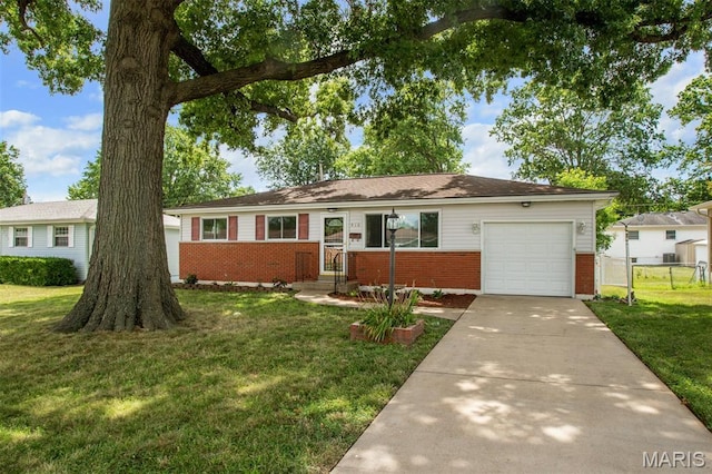 910 Virgo Ln, Lemay Township, MO 63125 - photo 1