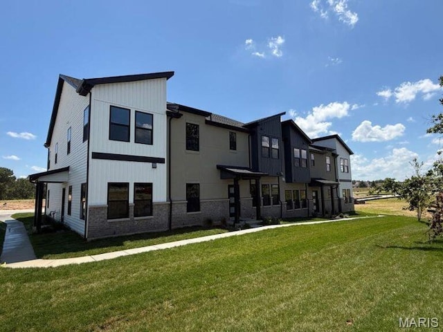 491 Ginger Dr, Saint Peters, MO 63303 - photo 1