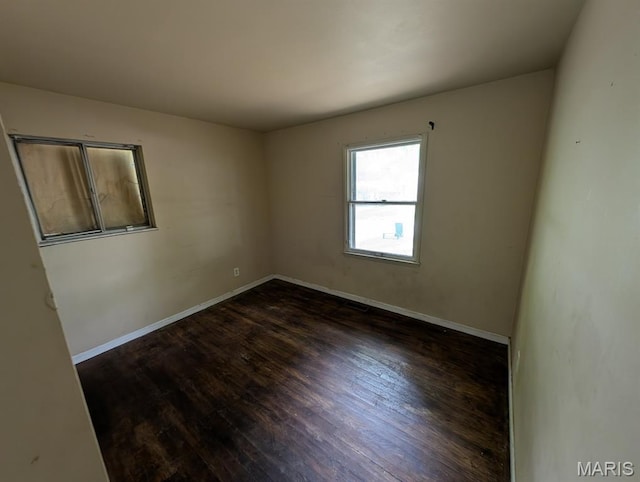 10418 Quaker Dr, Saint Louis, MO 63136 - photo 12