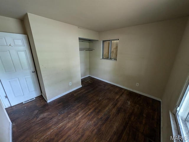 10418 Quaker Dr, Saint Louis, MO 63136 - photo 13