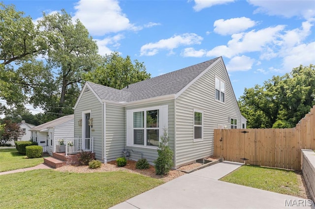 1121 Danforth St, Alton, IL 62002 - photo 2